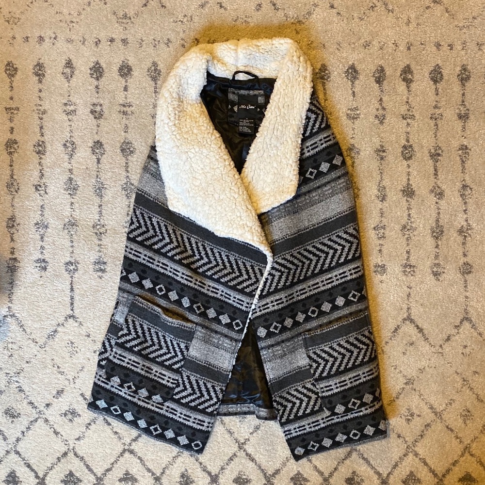Me Jane Faux fur Aztec vest - worn once!